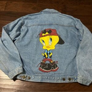Vintage 1995 looney Tunes, Tweety denim jacket size M men’s